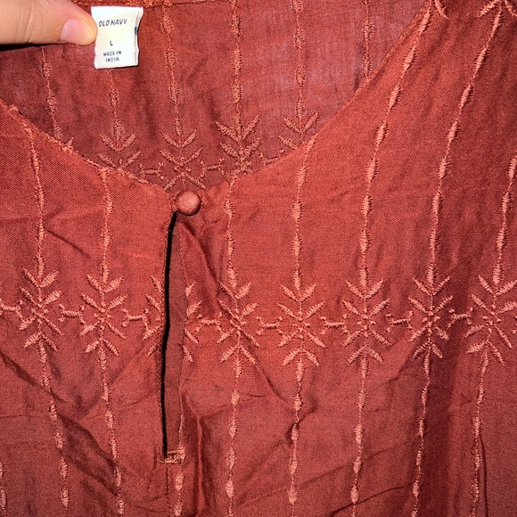 Old Navy Blouse - Picture 4 of 6